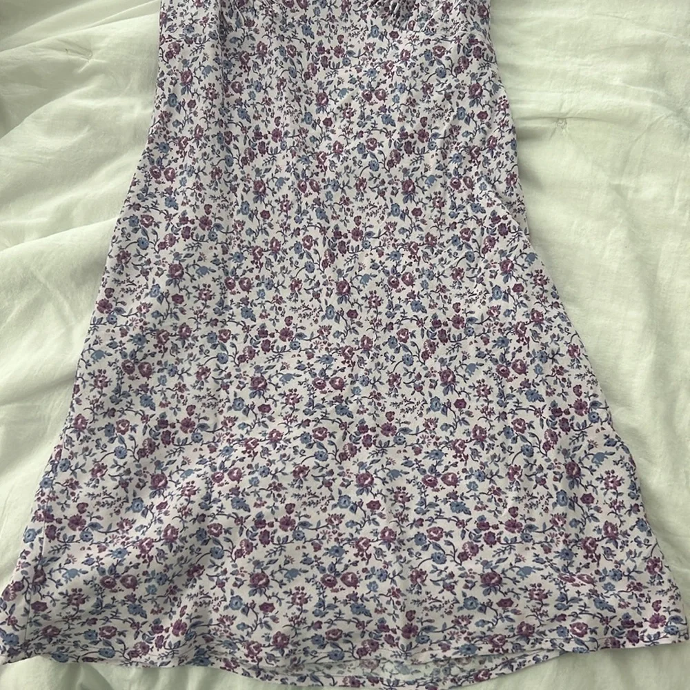 REFORMATION DRESS - Picture 2 of 6